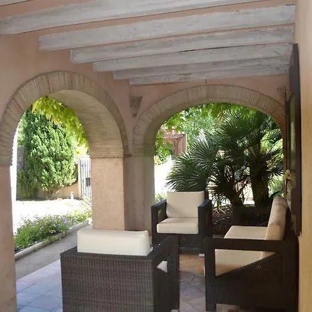 Le Rivage Aparthotel 3*