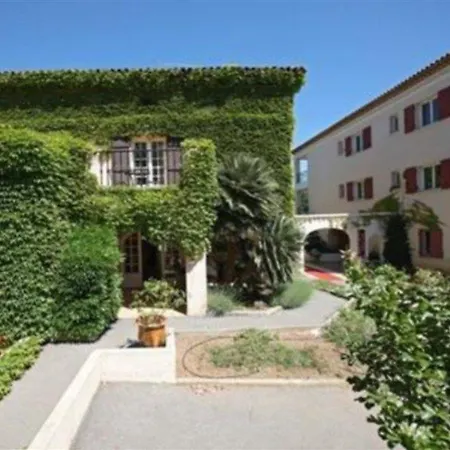 Le Rivage 3*