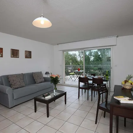 아파트호텔 Le Rivage 망들리유 라 나플